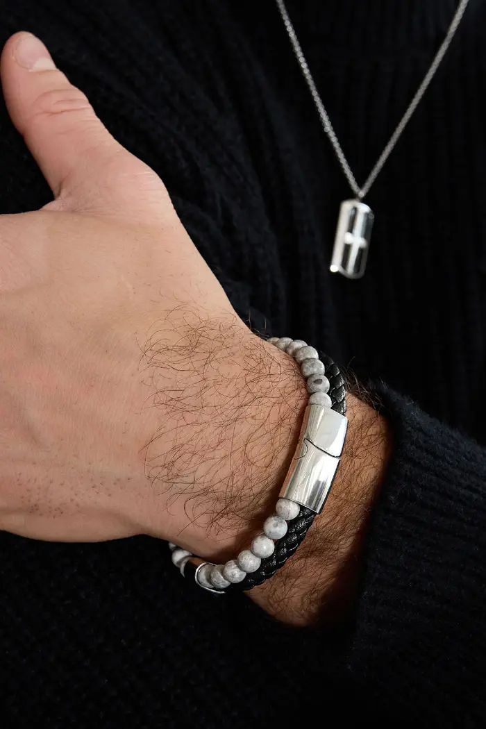 Armband gevlochten en kralen