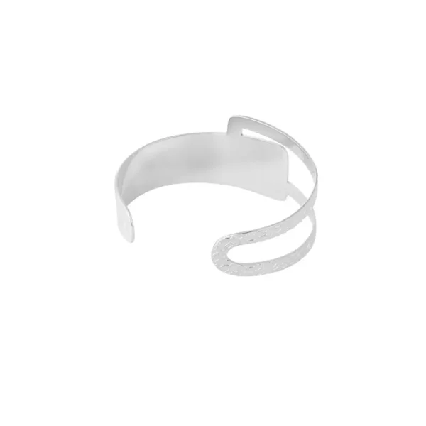 Grote gestructueerde vintage armband, stainless steel, 2,7 cm breed, zilver kleurig,