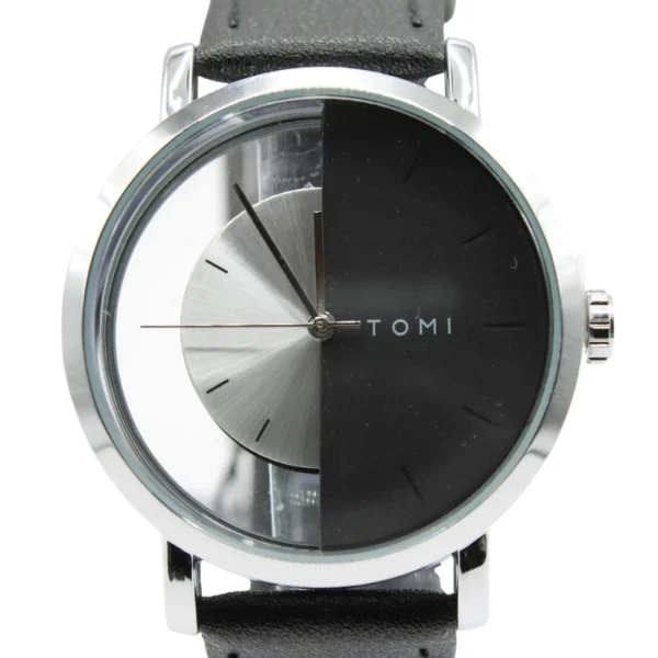 Simple fashion hollow, Horloge, stainless steel, Echt leren bandje van 23 cm, kleur van uurwerk half zwart half zilver en zilveren wijzers, zwart bandje,